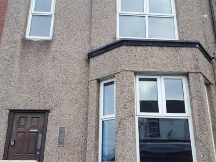 227 Waterloo Road, Stoke-on-trent