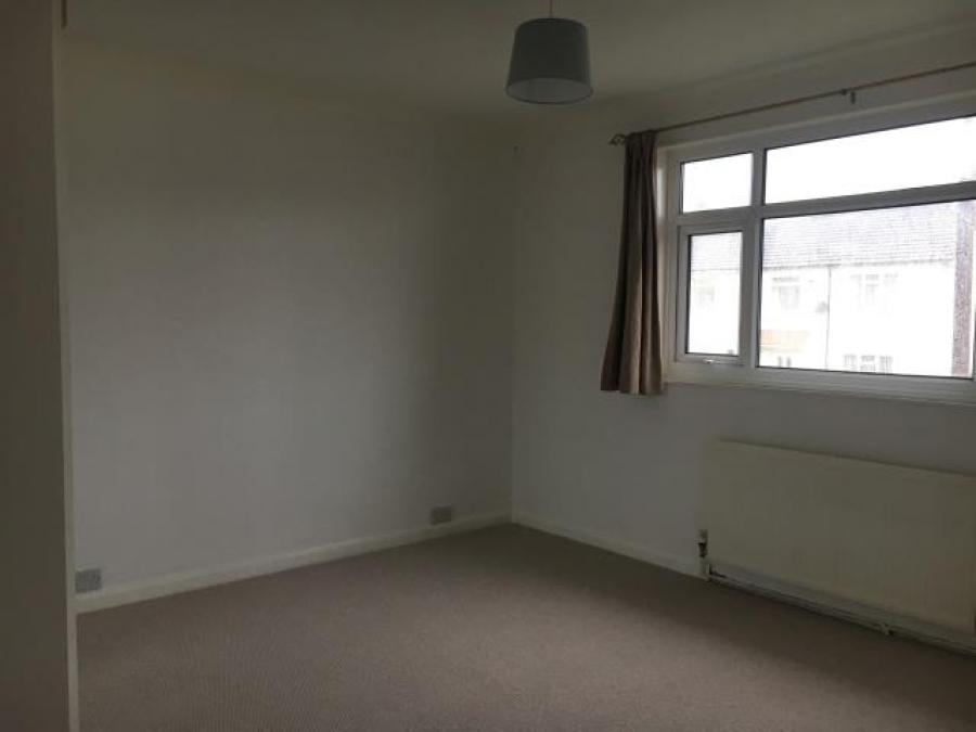 49 Newnham Drive, Ellesmere Port