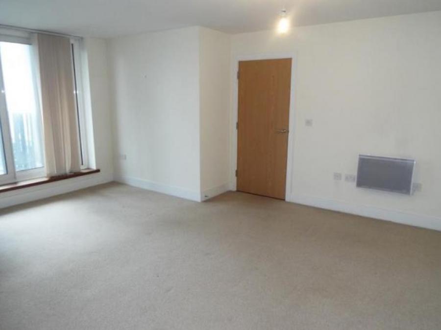 Apartment 17, Breakwater House, Ferry Court, Cardiff