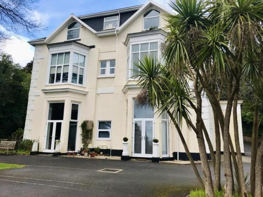 5 Maxstoke Court, Middle Warberry Road, Torquay