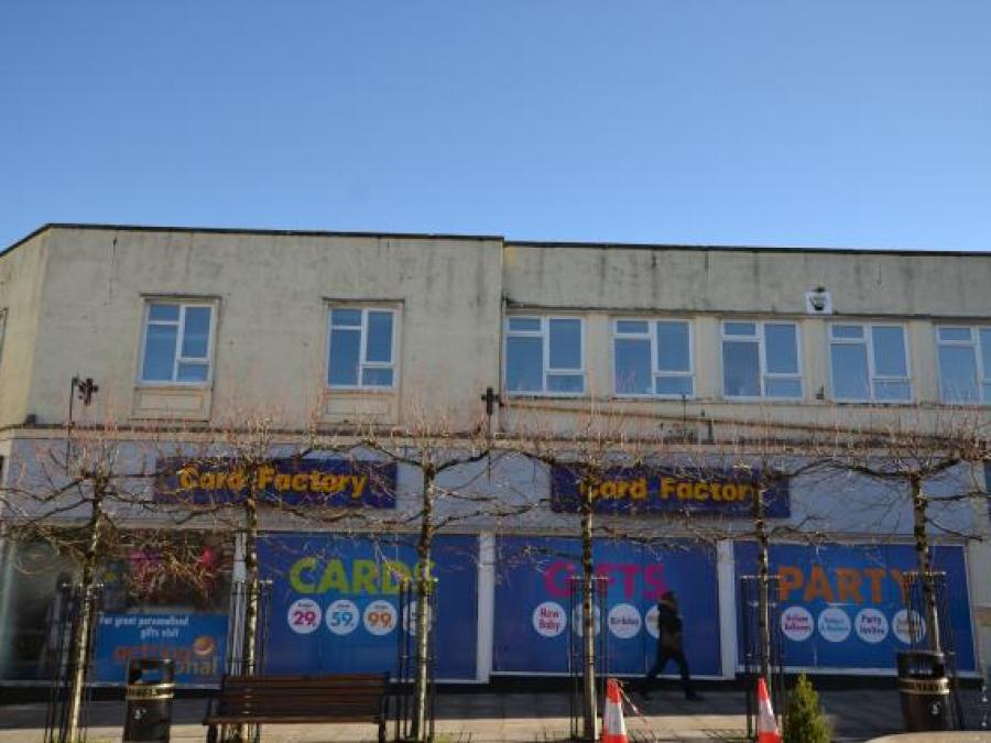 Flats: 8a, 8b, 8c, Commercial Square, Camborne, Cornwall