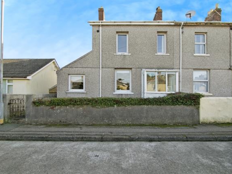 49 Trevithick Road, Pool, Redruth, Cornwall