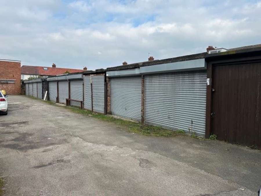 Garages To The Rear Of 28-32 Back Mersey View, Liverpool
